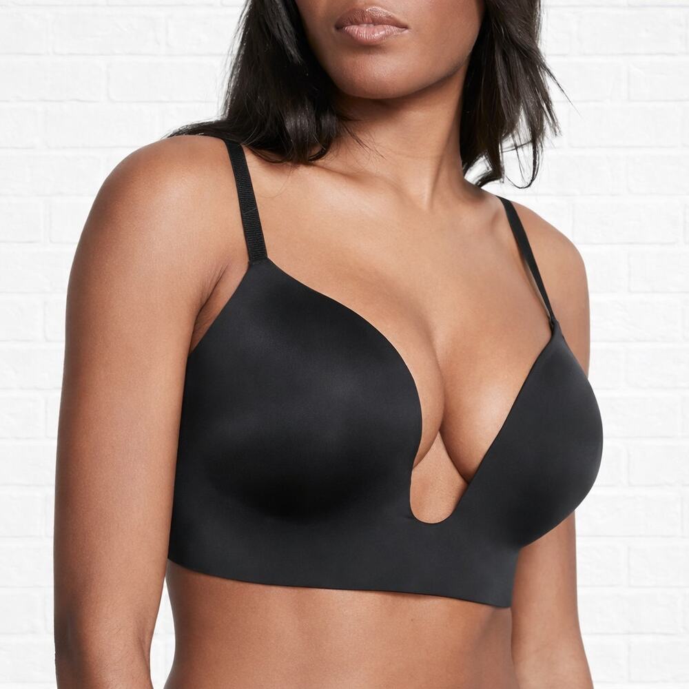 Victoria's Secret extreme plunge padded adjustable black bra B Small Underwire